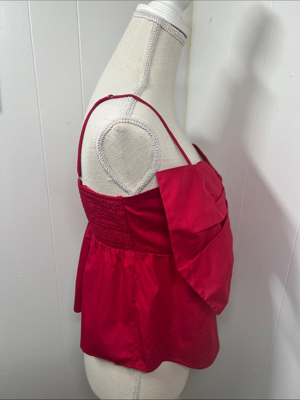 NWT Timing Red Bow-Front Spaghetti Strap Top Size Large - Picture 7 of 11